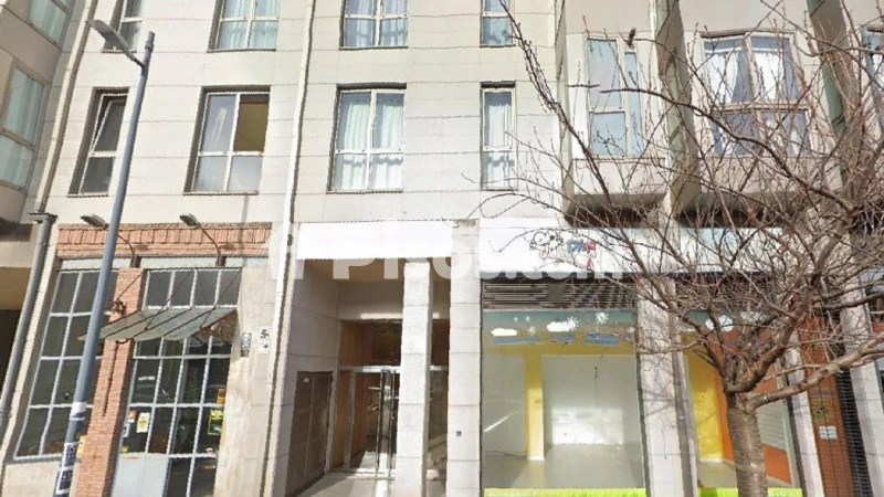 Local comercial en venta en Ronda de Outeiro, 93
